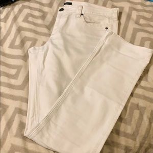 💕3 FOR $20 BUNDLE SALE💕 J. Crew Factory White Matchstick Jeans
